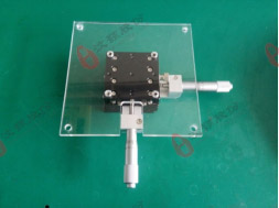 光学微调架组装步骤1