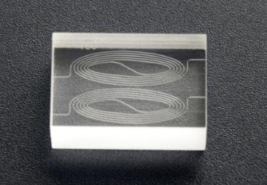 汶颢微流控玻璃芯片效果图 汶颢微流控玻璃芯片效果图