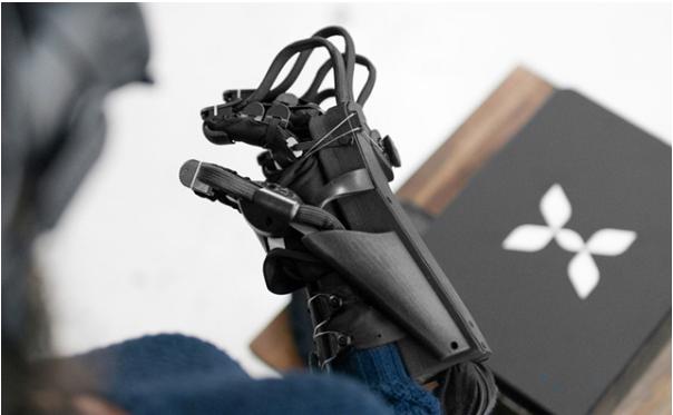 基于微流体技术的触觉手套，让虚拟世界的手拥有真实之感 - 汶颢股份