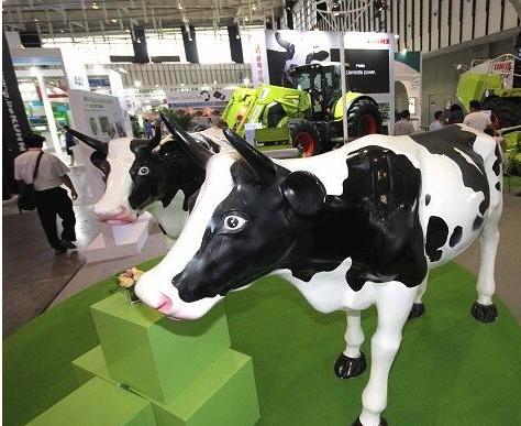 新型微流控和光子技术控制奶牛生育情况