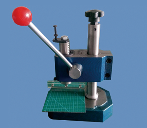 1666744426611835.png 台式切割机.png